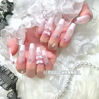 ネイル 痛ネイル🩷渋谷 🧸Yunaのネイルデザイン