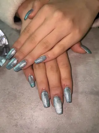 ネイル One Na1l ゆい☺︎のネイルデザイン