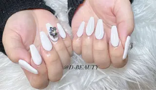 ネイル D-BEAUTY Nailsalonのネイルデザイン