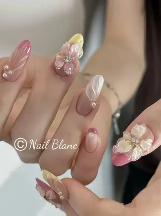 ネイル Kurehashi Yui🧸のネイルデザイン