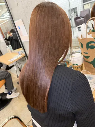 セミロング 縮毛矯正×髪質改善× 艶髪カラー　吉原和磨のヘアスタイル