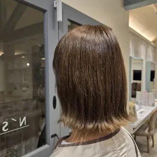 ミディアム 小峯 瑞貴のヘアスタイル