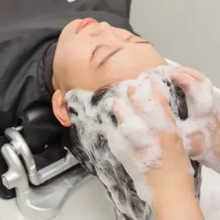 スパニスト 渡辺のヘアスタイル