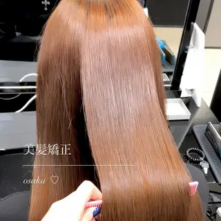 ロング ウラ‎🤍𐙚 ボブ ・ショート・艶カラーのヘアスタイル