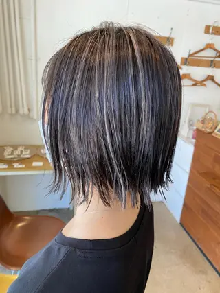 ショート カラー わかばやし ゆうこのヘアスタイル