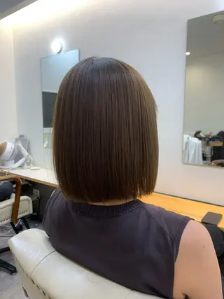 ショート カラー 西尾 太郎のヘアスタイル