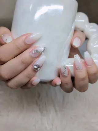 ネイル &ME サンのネイルデザイン