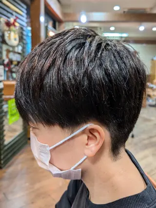 ショート メンズ 本田 圭輔のヘアスタイル
