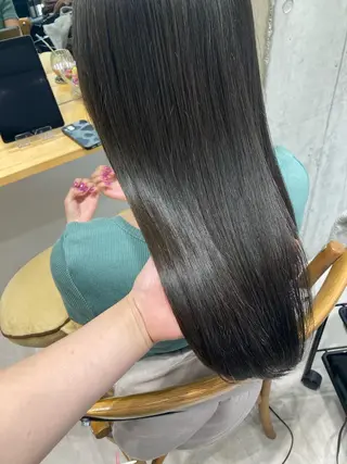 セミロング ✨色持ちの良い艶 カラー✨蟹江真世のヘアスタイル