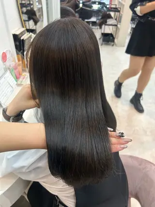 セミロング elubylovis nanaseのヘアスタイル