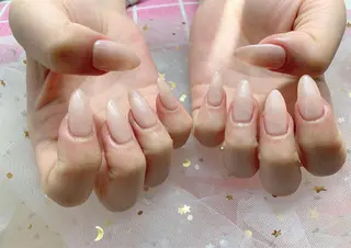 カラー INF ネイルサロンのネイルデザイン