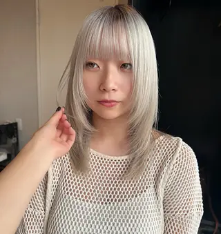 ミディアム カラー 透明カラー/レイヤー misaki °＊のヘアスタイル