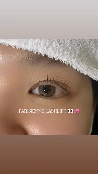 マツエク・マツパ アイブロウ パリジェンヌ まつげパーマ専門店 AI所属・🐰Sara🐰 hair/eye🖤のマツエク・マツパデザイン