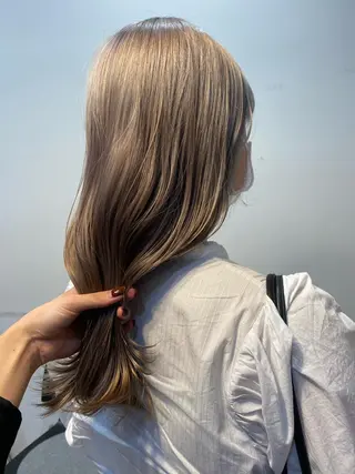 カラー ∴Sanae. ∴ トータルビューティーのマツエク・マツパデザイン