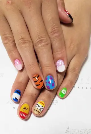 ネイル Angelica ネイリストのネイルデザイン