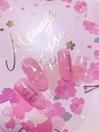 ネイル エ リのネイルデザイン