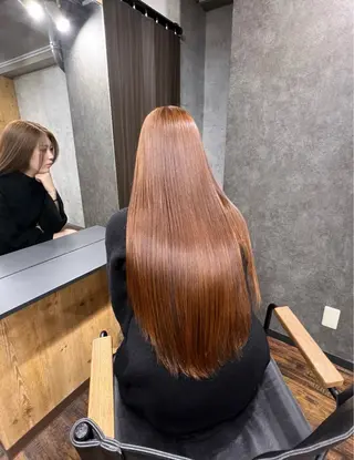 セミロング カラー ヘアアレンジ レイヤー／顔周り 韓国ヘア森田和貴のヘアスタイル