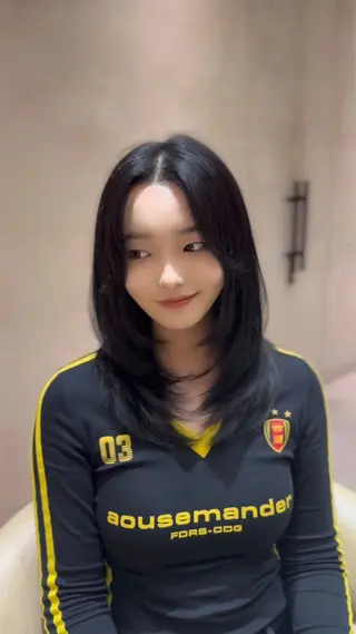 セミロング 韓国ヘア/ベージュ カラー/髪質改善/涼のヘアスタイル