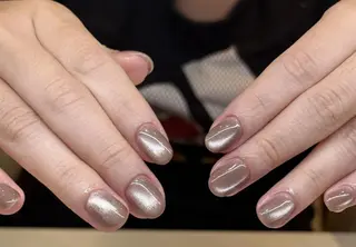 ネイル Pure&Rich Nailのネイルデザイン