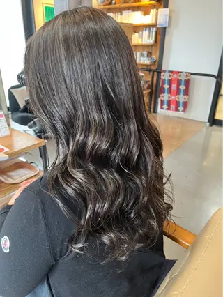 ロング JUNO所属・阪神西宮★JUNO 川﨑温子のヘアスタイル