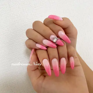 ネイル nailsalon Nutsのネイルデザイン