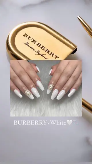 ネイル LeaLea nails.のネイルデザイン