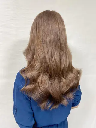 セミロング カラー ヘアアレンジ 髪質改善【縮毛矯正】 美髪ボブを量産する人のヘアスタイル