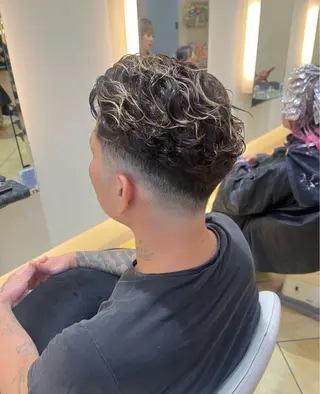 ショート パーマ メンズ メンズパーマ特化 外山　健太のヘアスタイル