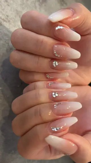 ネイル Mignon所属・Mignon 、のネイルデザイン