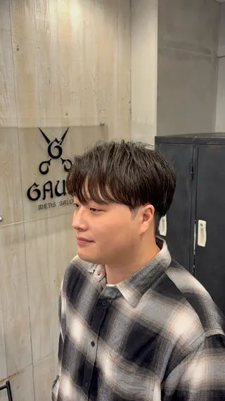 メンズ men's salon gaudi梅田茶屋町店所属・青木 星翔のヘアスタイル