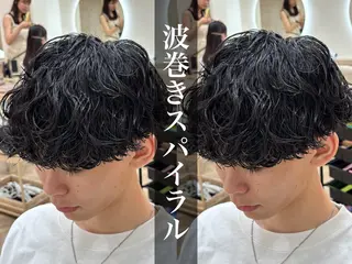 ショート パーマ メンズ パーマ職人DAIKI ツイスパ/波巻きのヘアスタイル