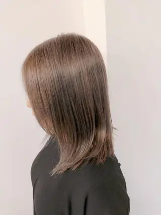 ミディアム カラー デザインカラー髪質 改善Lilithのその他イメージ
