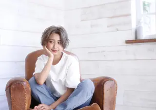 ショート カラー パーマ ヘアアレンジ grow 榎本のヘアスタイル