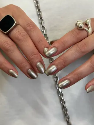 ネイル kiii.__ ✴︎*のネイルデザイン