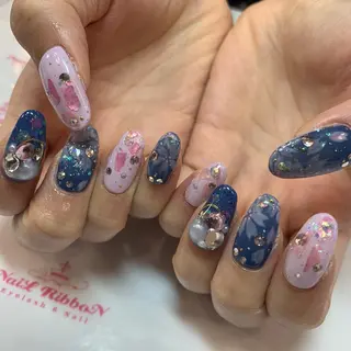 ネイル ネイルリボン 受付スタッフのネイルデザイン