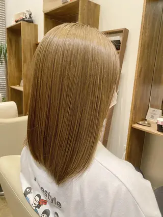 ミディアム カラー 入江 允のヘアスタイル