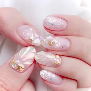 ネイル Vogusty's Nail 鶴見店のネイルデザイン