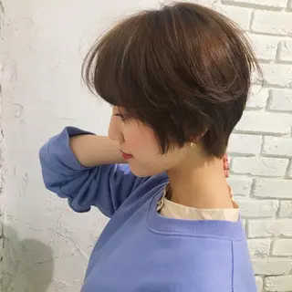 ショート カラー レイヤーカット🪽 MARINA🦩のヘアスタイル