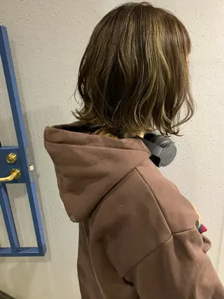 ミディアム カラー ✨美髪🫧ツヤ髪 Miyakaのヘアスタイル