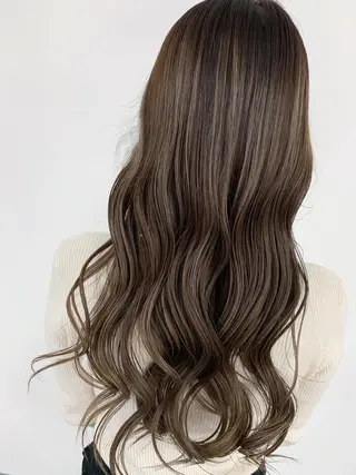 ロング 🥇近藤 恭輔🥇 Recharme新保のヘアスタイル