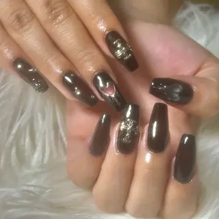 ネイル hohomi .のネイルデザイン