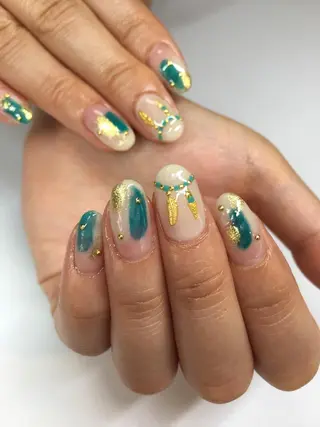 ネイル glow_ nailのネイルデザイン