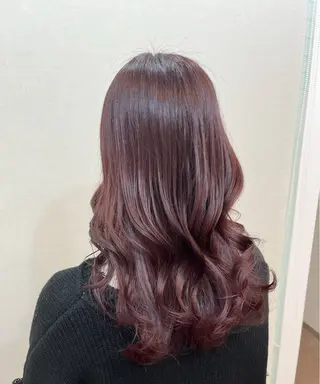 セミロング カラー 伊藤 由妃乃のヘアスタイル