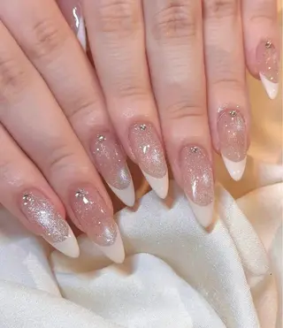 ネイル T. Leeのネイルデザイン