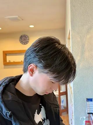 ミディアム 三重鈴鹿/ 花田　真のヘアスタイル