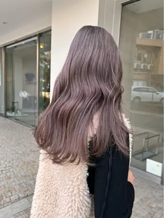 セミロング vixus mamiのヘアスタイル