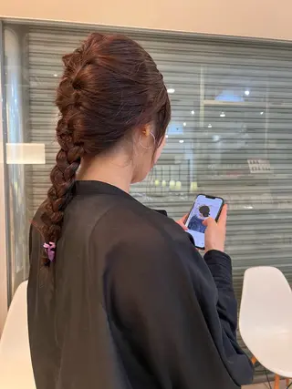 ヘアアレンジ リリカ🐈‍⬛ブリー チカラー/上永谷のヘアスタイル