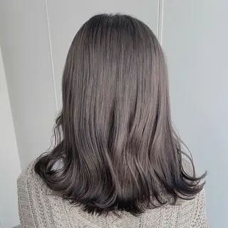 ミディアム カラー 透明感/グレージュ/ ベージュ/るな🪽のヘアスタイル