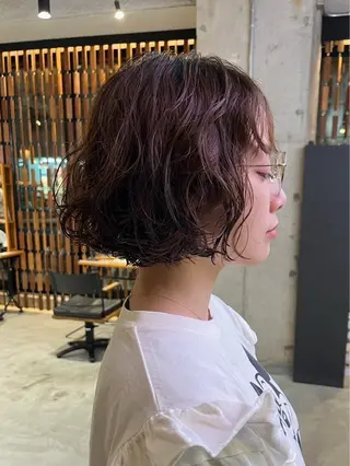 ミディアム カラー パーマ 山本 望華のヘアスタイル