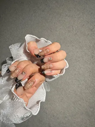 ネイル I-nailロング /ワンホン/キラキラのネイルデザイン